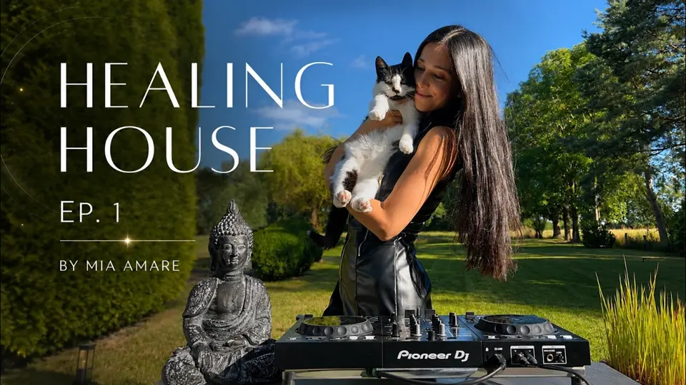 Healing House Ep. 1 – Live DJ House Mix Summer 2026 – Mia Amare